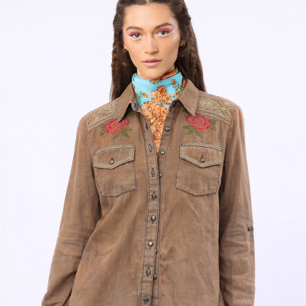 NWT Aratta Brown Western Button-Down Shirt with Rose Embroidery Small S Top